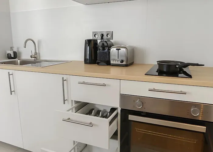 アパート Proche De La Defense ピュトー